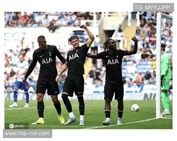 弗兰克谈帕拉蒂奇去留问题强调热刺正在全力提升球队表现