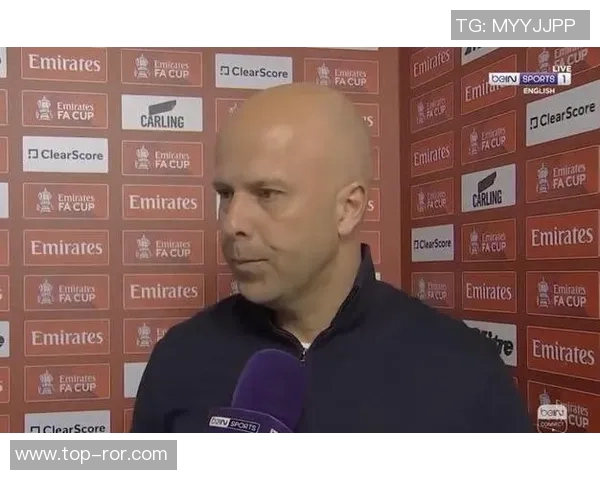 斯洛特谈球队引援困难22天内7场比赛难寄厚望于受伤布拉德利